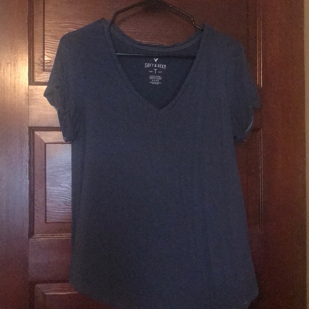 American Eagle shirt